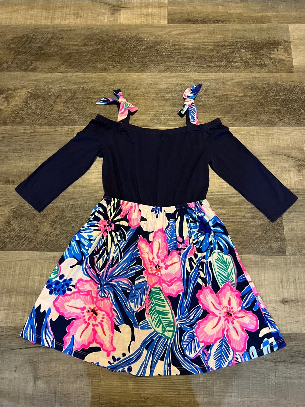 Lilly Pulitzer Girl’s Jaci Off-The-Shoulder dress size 8/10 - Picture 4 of 5